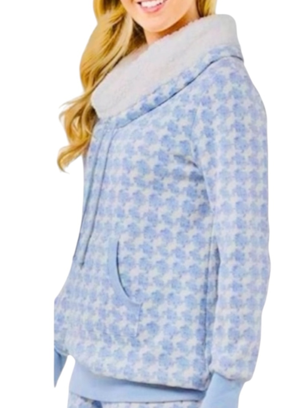 PAJAMAGRAM Snow Day Shearling PJ Top w/ Kangaroo Pocket in Blue/White Size L